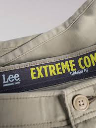 Lee Men’s Extreme Motion Cargo Shorts - Comfortable and Practical, New Without Tags, Size 50