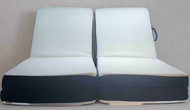 Cymula Tri-Fold Memory Foam Mattress, portable folding mattress, queen size, open box”