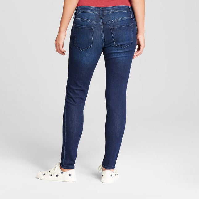 Isabel Maternity by Ingrid & Isabel Super Stretch Jeans Size 8/29 - New