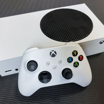 Microsoft - Xbox Series S 512GB All-Digital Console (Disc-Free Gaming) - White, New