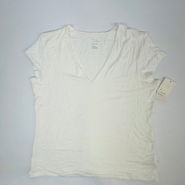 A New Day Women’s V-Neck T-Shirt | New | White | Size L