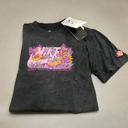 Nike Girls’ Graphic T-Shirt - Black - Size M