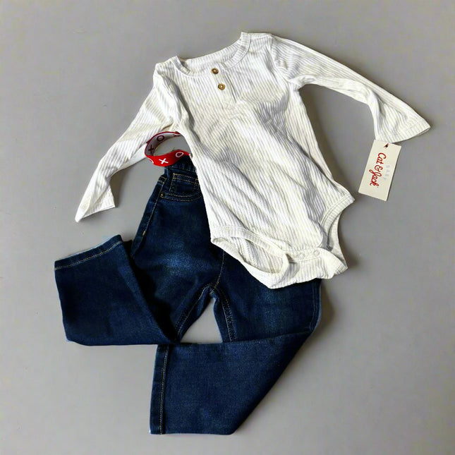 Baby toddler 2-piece outfit with jeans and overalls by Cat & Jack™, new

