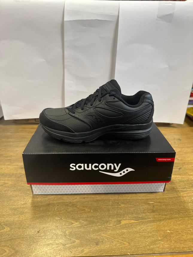 Saucony Women’s Integrity Walker 3 shoe box, size 7.5, Black, showing product label and Saucony logo.