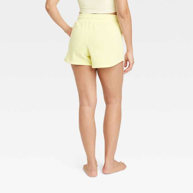 Core Fleece High-Rise Shorts - Light Yellow, Size XL, New with Tags