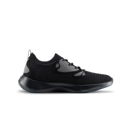 VESSI Women's Everyday Move Sneaker - Onyx Black On Black, Size 8, Open Box