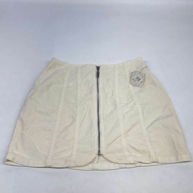 Free People We The Free Cheesecake Mini Skirt Ivory Size 8 New with Light Imperfection