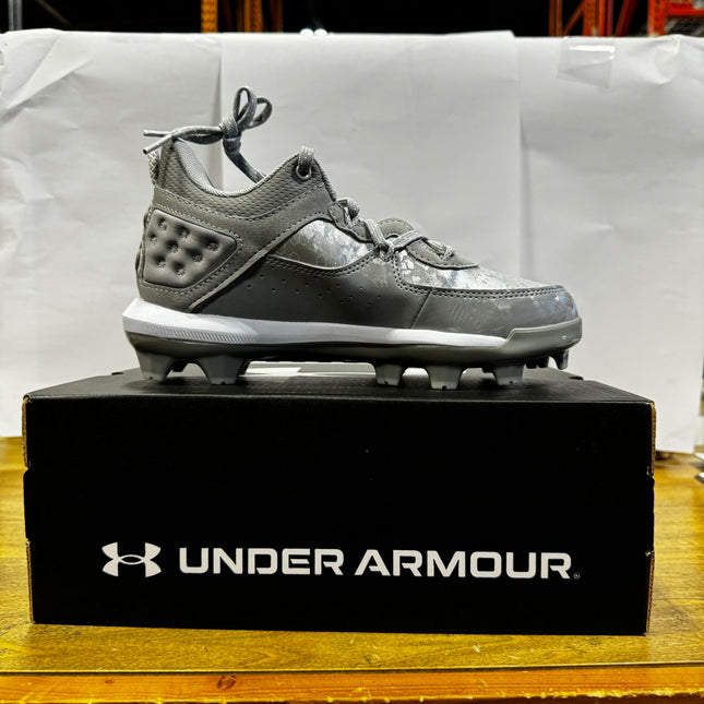 Under Armour UA Harper 8 TPU JR Baseball Cleats (Boys’ Size 4Y) - Grey