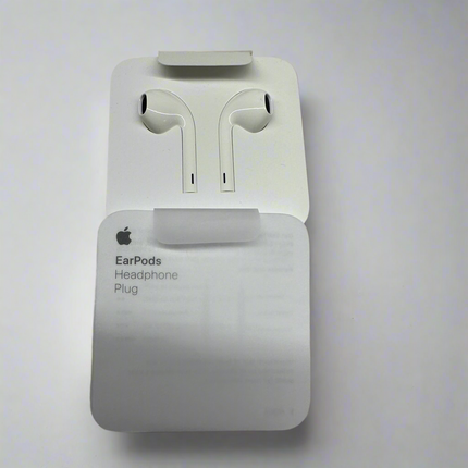 Apple Wired EarPods with Remote and Mic - Open Box