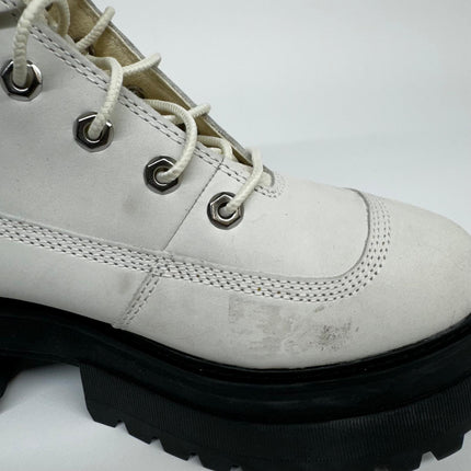 Timberland Women's Sky Boots, White Leather Platform Chunky Combat Lace-Up, New with Imperfection No Box, Size 9