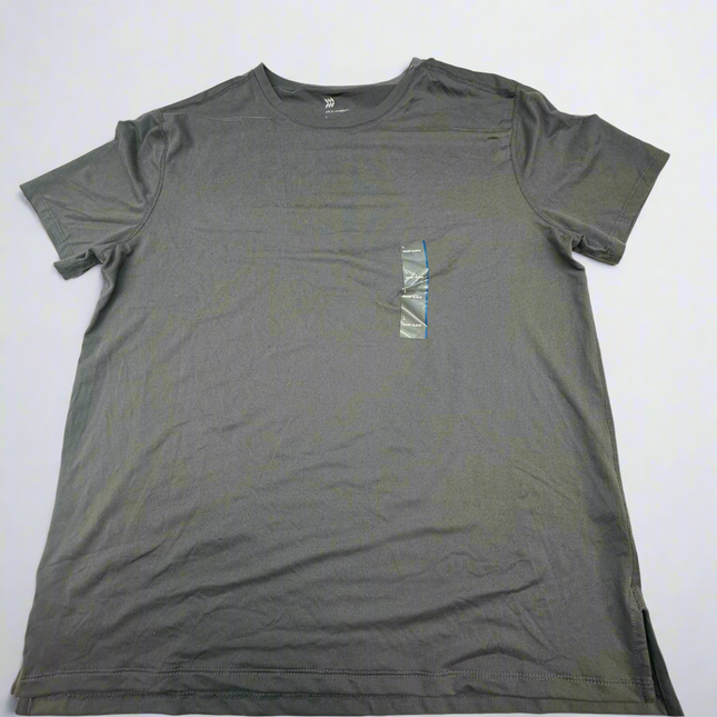 in Motion Men’s Performance Short-Sleeve T-Shirt - New with Tags, Size L