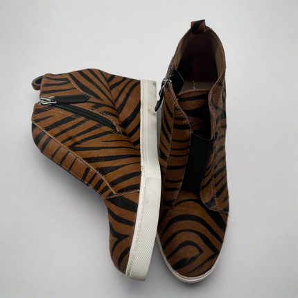 Linea Paolo Tiger Print Wedge Sneakers (Size 6,