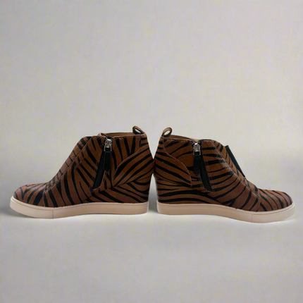 Linea Paolo Tiger Print Wedge Sneakers (Size 6, New Without Box)