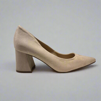 Charles by Charles David Women’s Suede Block Heel Pumps - New Without Box - Size 6.5