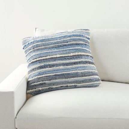 Mina Victory 22" x 22" Denim Indoor Decorative Pillow (New)