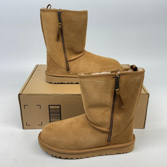 UGG Classic Zip Boots Chestnut Size 8 New without Box