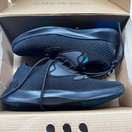 VESSI Women's Everyday Move Sneaker - Onyx Black On Black, Size 8, Open Box