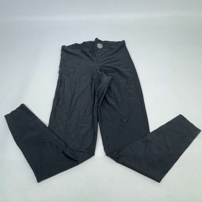 SKIMS Butt Enhancing Padded Legging Onyx Size L New