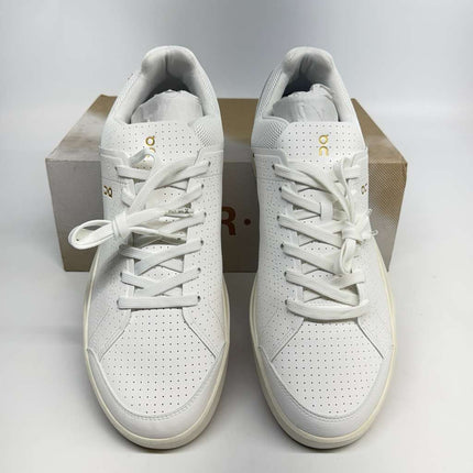 On Running The Roger Centre Court White/Olive Men’s Sneaker Size 11.5 New