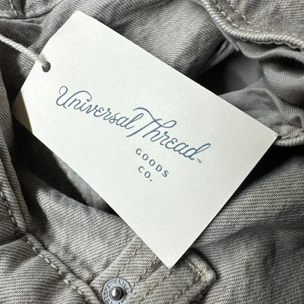 Universal Thread Women's Cargo Pants - New, Size 24, Khaki