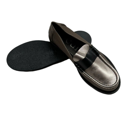 Vibram Women's Two-Tone Leather Loafers - Size 37.5M - New Without Box