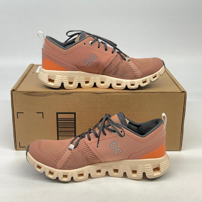 ON Cloud 6 Waterproof Sneakers Black Size 7 Women’s New without Box