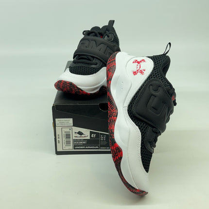 Under Armour Zone BB 2 Basketball Shoes Black Size 4 New