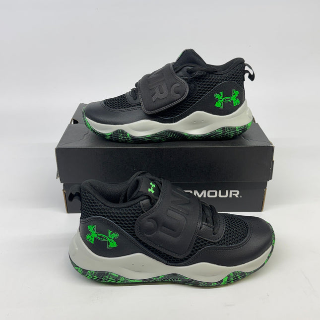 Under Armour Zone 2 Basketball Shoes Black Size 4Y Kids New