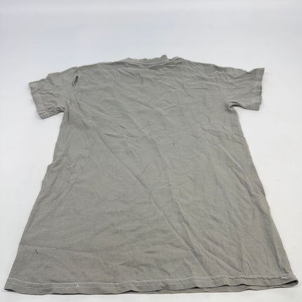 Jeep Spirit Graphic T-Shirt Grey Gravel Size S New with Imperfections