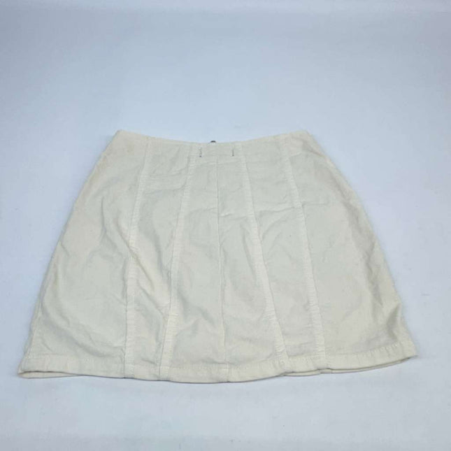 Free People We The Free Cheesecake Mini Skirt Ivory Size 8 New with Light Imperfection