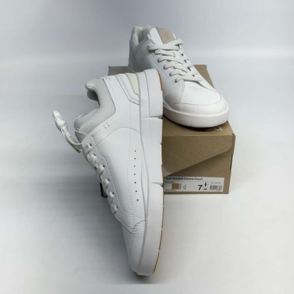 On Running The Roger Centre Court White/Gum Men’s Sneaker Size 7 New