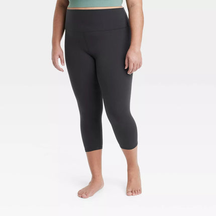 Women's Everyday Soft Ultra High-Rise Capri Leggings - All In Motion™, New, Gray, Size 2XL