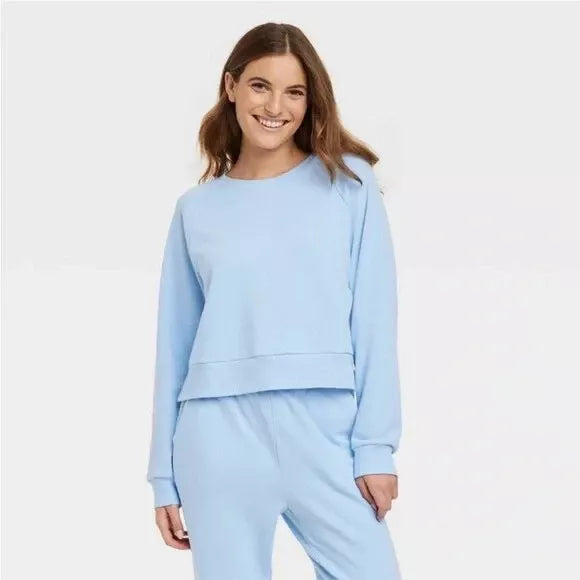 Women's light blue Colsie fleece lounge sweatshirt