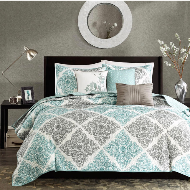 Madison Park Claire Quilt 6-piece bedding set, Aqua, King/Cal King, modern diamond pattern, new open box condition”