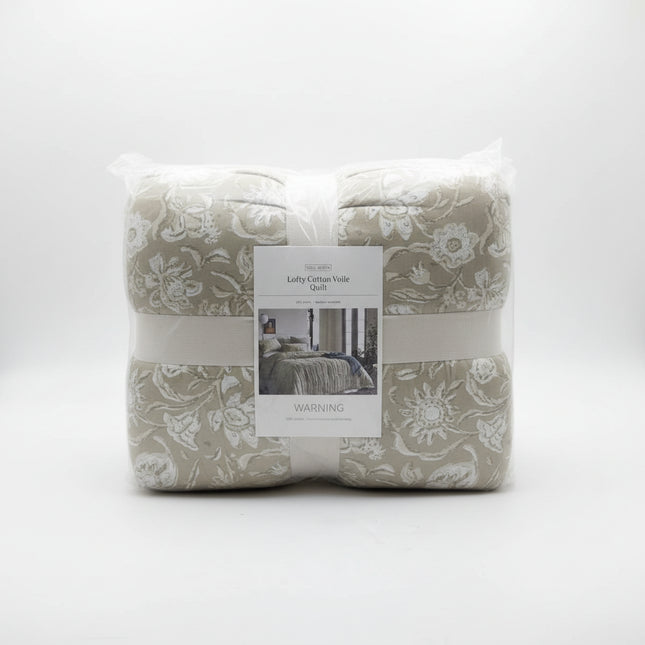 Threshold Full/Queen Size Quilt Lofty Cotton Voile Floral