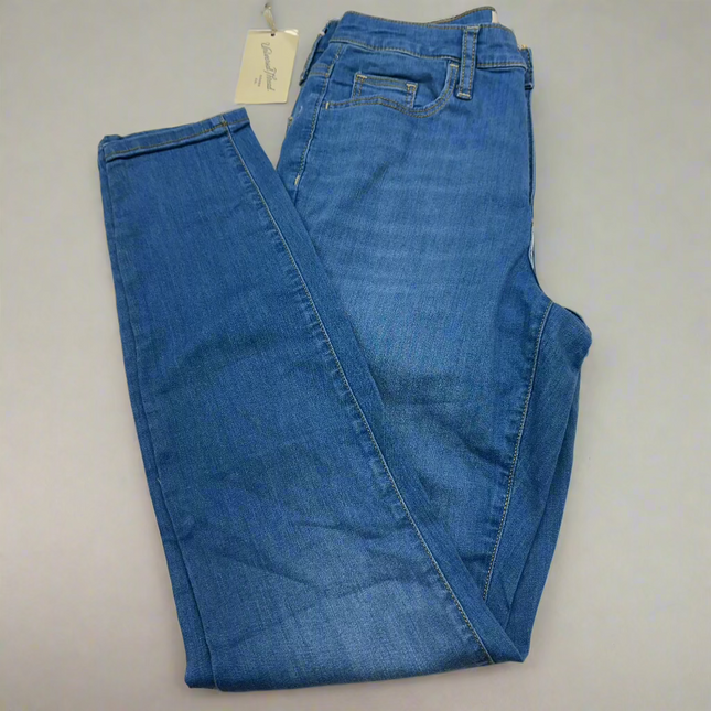 Universal Thread High-Rise Skinny Jeans - New with Tag